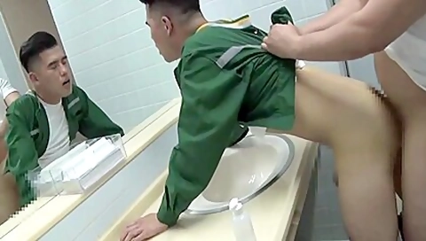 Public Toilet 21 Min - Teaser Video